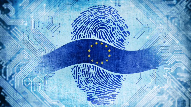 Cómo la UE quiere proteger los derechos en la era digital