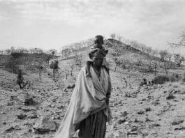 Etiopía 1984. Fuente: Sebastiao Salgado y Médicos Sin Fronteras.