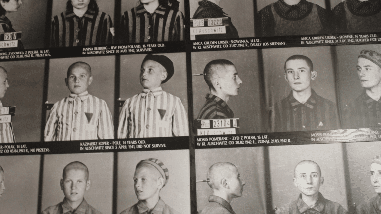 77º aniversario del fin del Holocausto