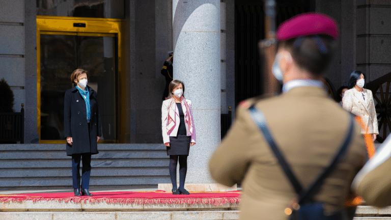 España y Francia apuestan por un «claro liderazgo» en materia de seguridad y defensa
