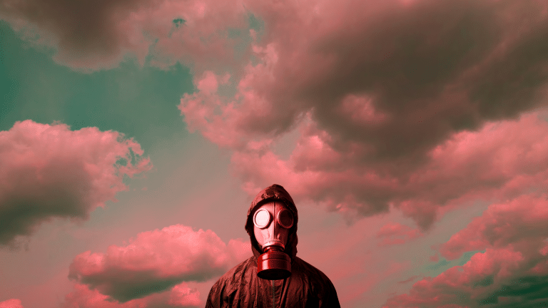 La OTAN advierte que el uso de armas químicas en Ucrania cambiaría la naturaleza del conflicto