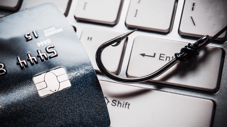 Desarticulada una organización que estafaba con técnicas de Phishing en España