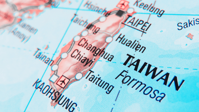 China se opone a la venta de armas de Estados Unidos a Taiwán