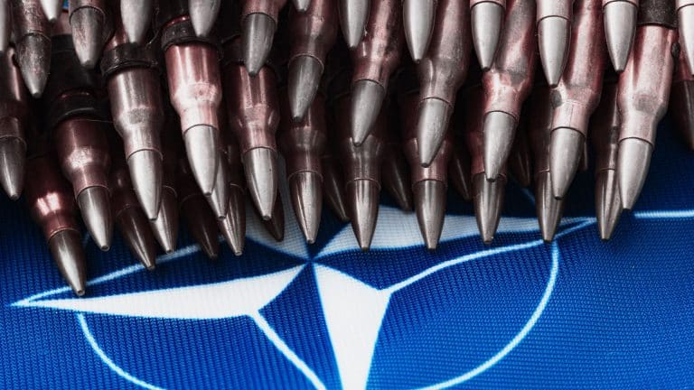 ¿Cómo es la disuasión nuclear de la OTAN?