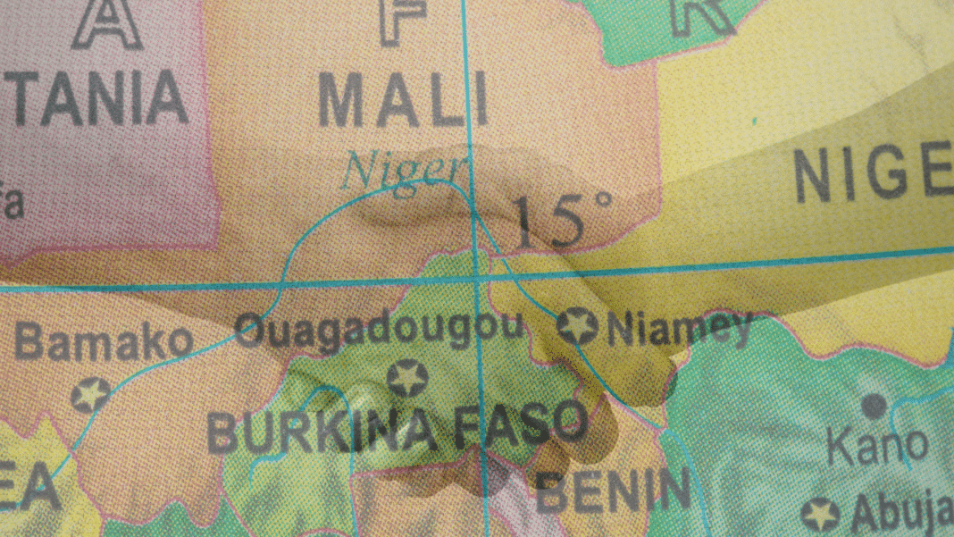 burkina-faso-mali-y-niger-firman-una-alianza-de-defensa-colectiva