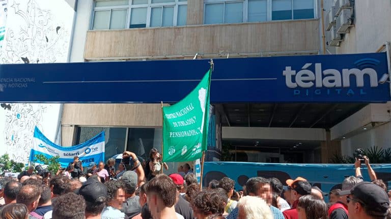 El Gobierno de Milei coordinará los medios de comunicación públicos hacia la privatización