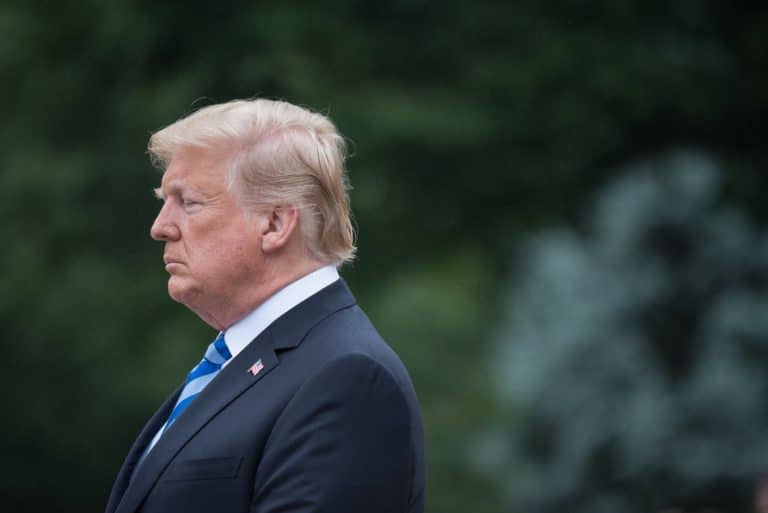 El FBI inicia una investigación sobre el presunto ciberataque desde Irán contra Donald Trump