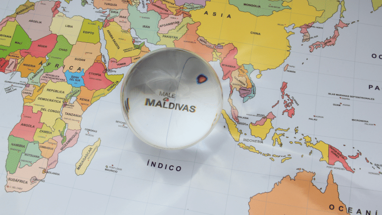 El Gobierno de Maldivas prohíbe fumar a los nacidos a partir de 2007