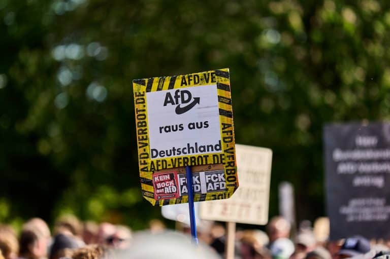 Un tribunal alemán prohíbe clasificar a la AfD como extremista