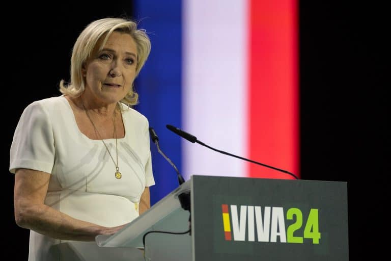 Le Pen confirma su candidatura para las presidenciales de 2027 tras la rebaja de su condena por malversación