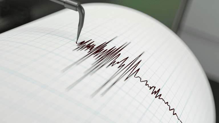 Terremoto de magnitud 7,4 deja más de 100 muertos en el noroeste de Colombia